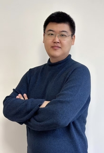 丁浩
个人介绍
毕业于山东中医药大学，针灸推拿专业;
师从小儿推拿名家周奕琼主任
张素芳教授第二代学术传承人；
张素芳教授国家级名老中医传承工作室成员;
张素芳教授小儿推拿学术思想教研室秘书;
一直从